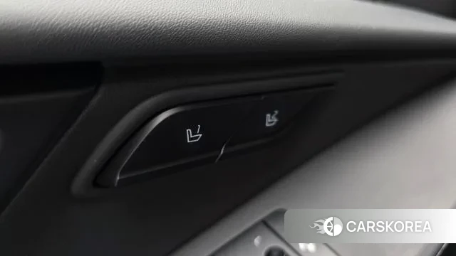 Kia Di Ol Nu Niro id 3528398 из Кореи 8