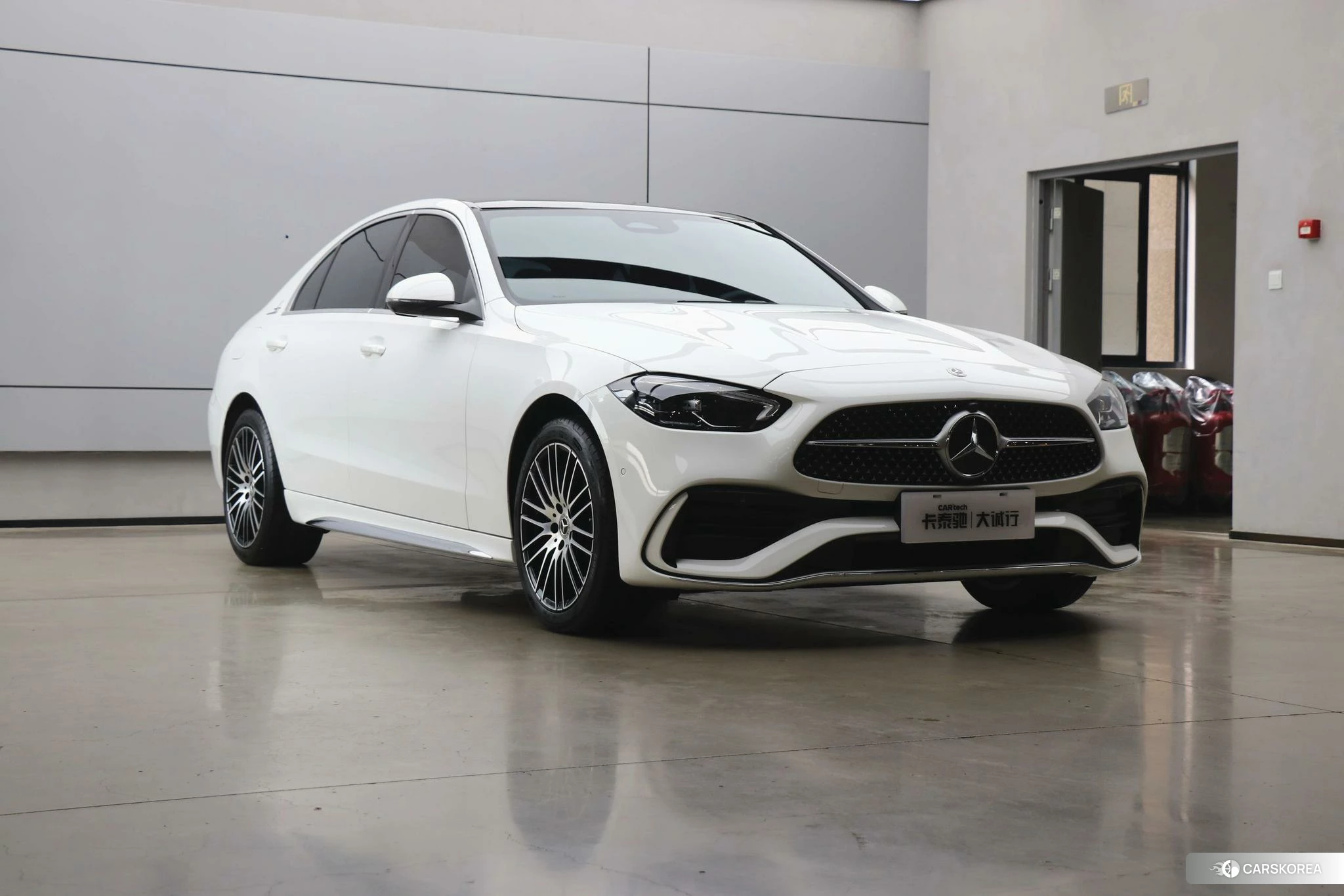 Mercedes-Benz Class C id 4455346 из Китая 8