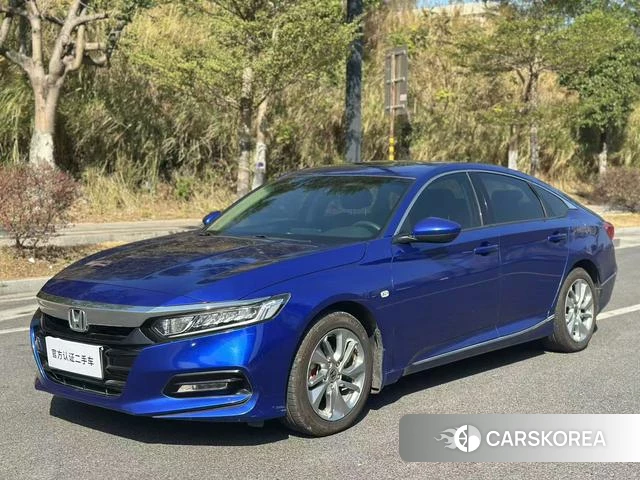 Honda Accord id 4220979 из Китая 8