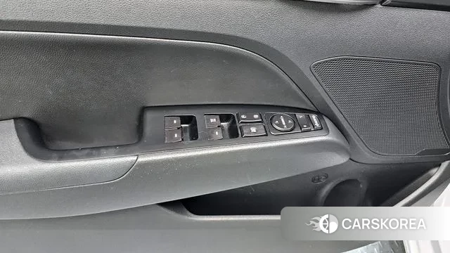 Hyundai The New Avante AD id 3578431 из Кореи 8