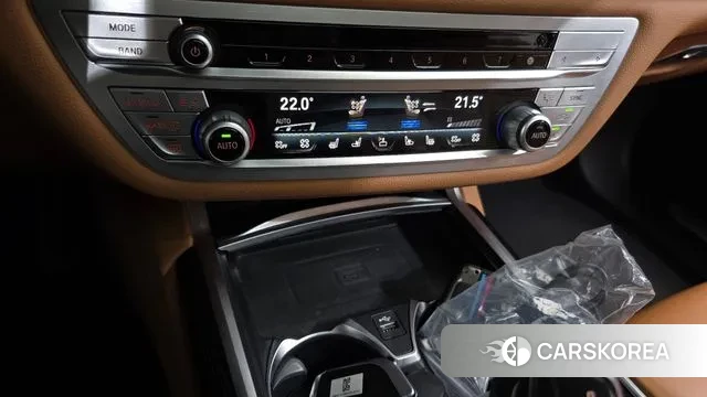 BMW 7 Series (G11) id 3318432 из Кореи 8