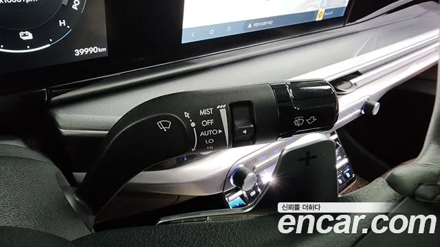 Hyundai Grandeur Hybrid (GN7) id 2509532 из Кореи 8