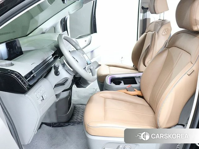 Hyundai Staria id 3851144 из Кореи 8