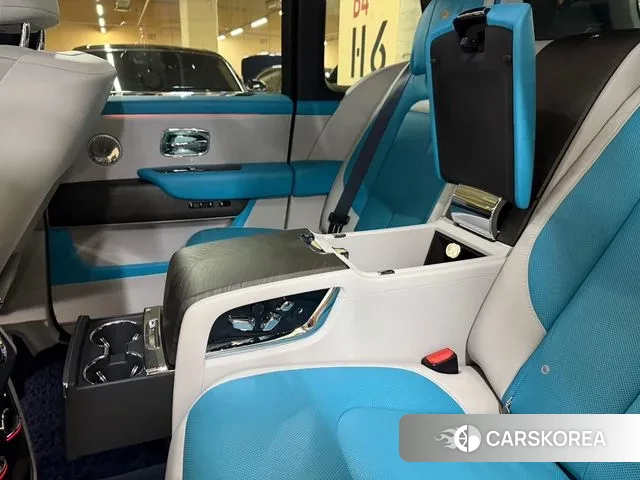 Rolls-Royce Cullinan id 3360330 из Кореи 8