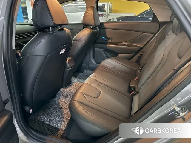 Hyundai Avante (CN7) id 3013197 из Кореи 8