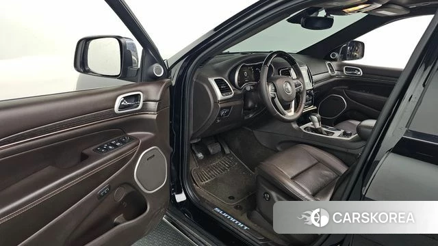 Jeep Grand Cherokee id 3844661 из Кореи 8