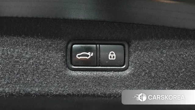 Genesis G90 id 4620209 из Кореи 8