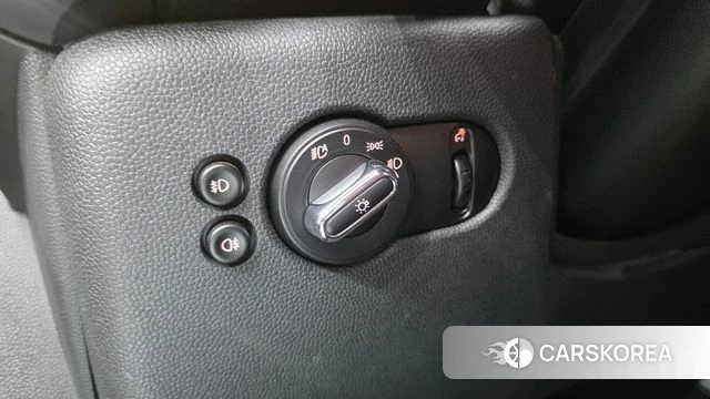 Mini Cooper id 4530832 из Кореи 8