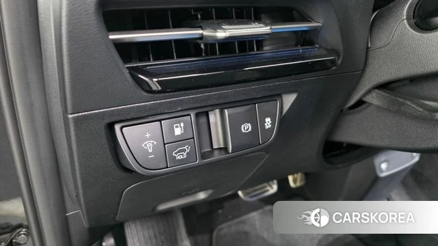 Kia EV6 id 3935423 из Кореи 8