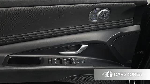 Hyundai Avante (CN7) id 3504515 из Кореи 8