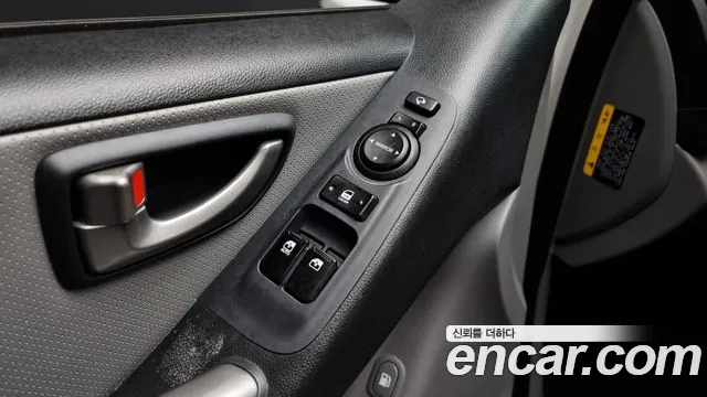 Hyundai The New Grand Starex id 2475655 из Кореи 8