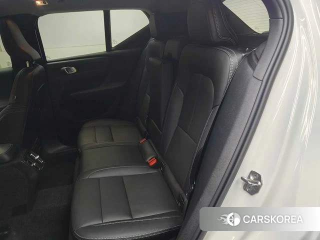 Volvo XC40 id 4219194 из Китая 8