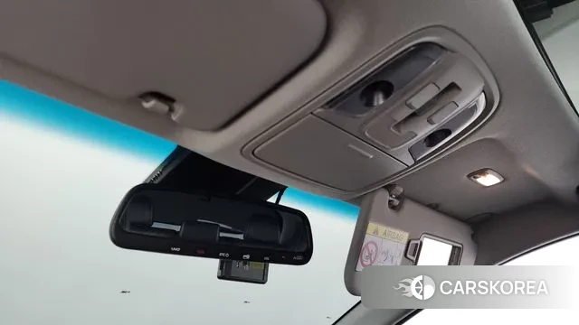 Kia Niro EV id 3323586 из Кореи 8