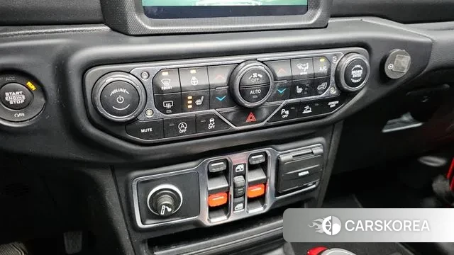 Jeep Wrangler (JL) id 3529921 из Кореи 8