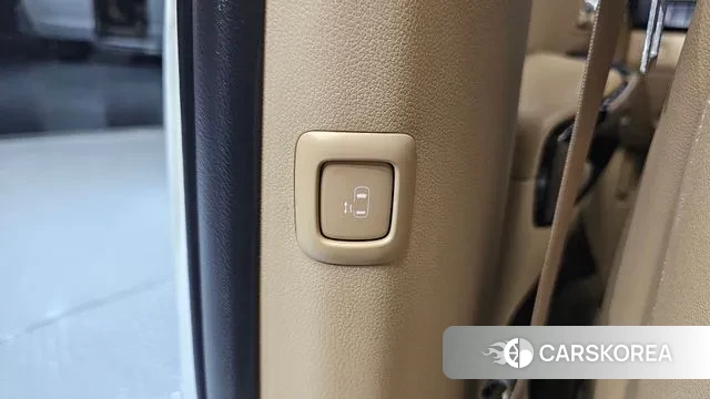 Kia The New Carnival id 3505410 из Кореи 8