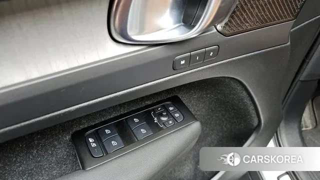 Volvo XC40 id 3044001 из Кореи 8