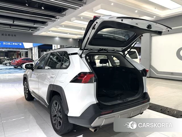 Toyota RAV4 Rongfang id 4257782 из Китая 8