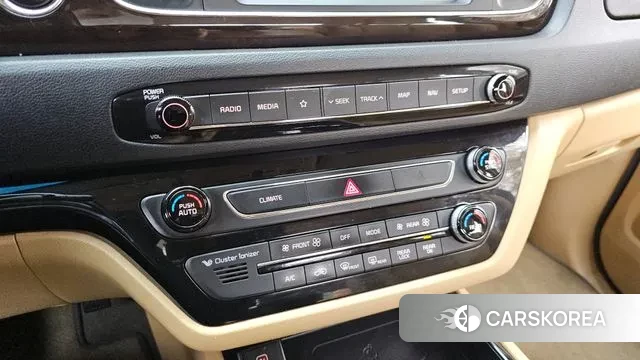 Kia The New Carnival id 3526373 из Кореи 8