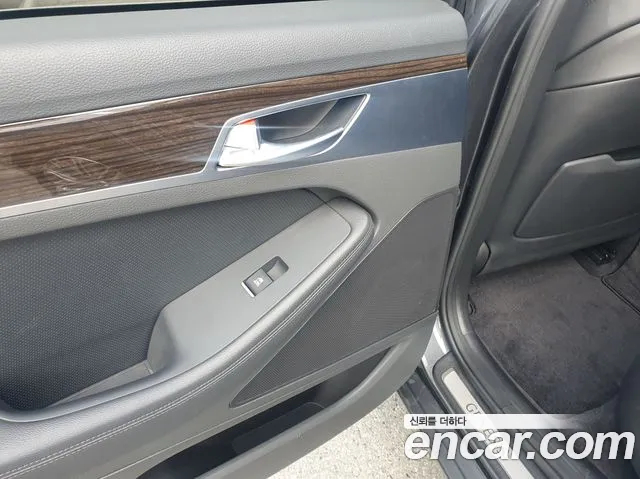 Genesis G80 id 2478231 из Кореи 8