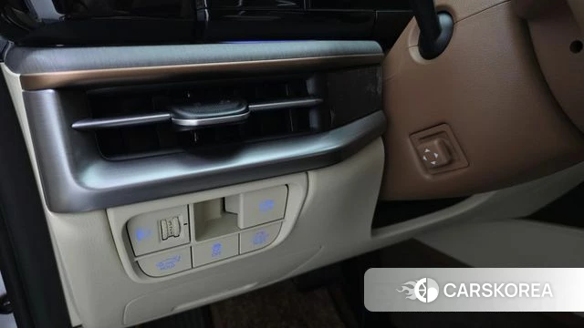 Hyundai Grandeur Hybrid (GN7) id 4315547 из Кореи 8