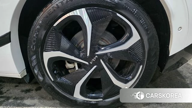 Kia EV6 id 4231123 из Кореи 8