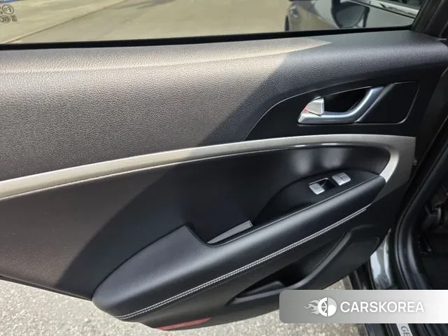 Genesis The New G70 id 3659250 из Кореи 8