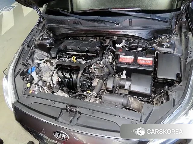 Kia Come New K3 id 3473619 из Кореи 8