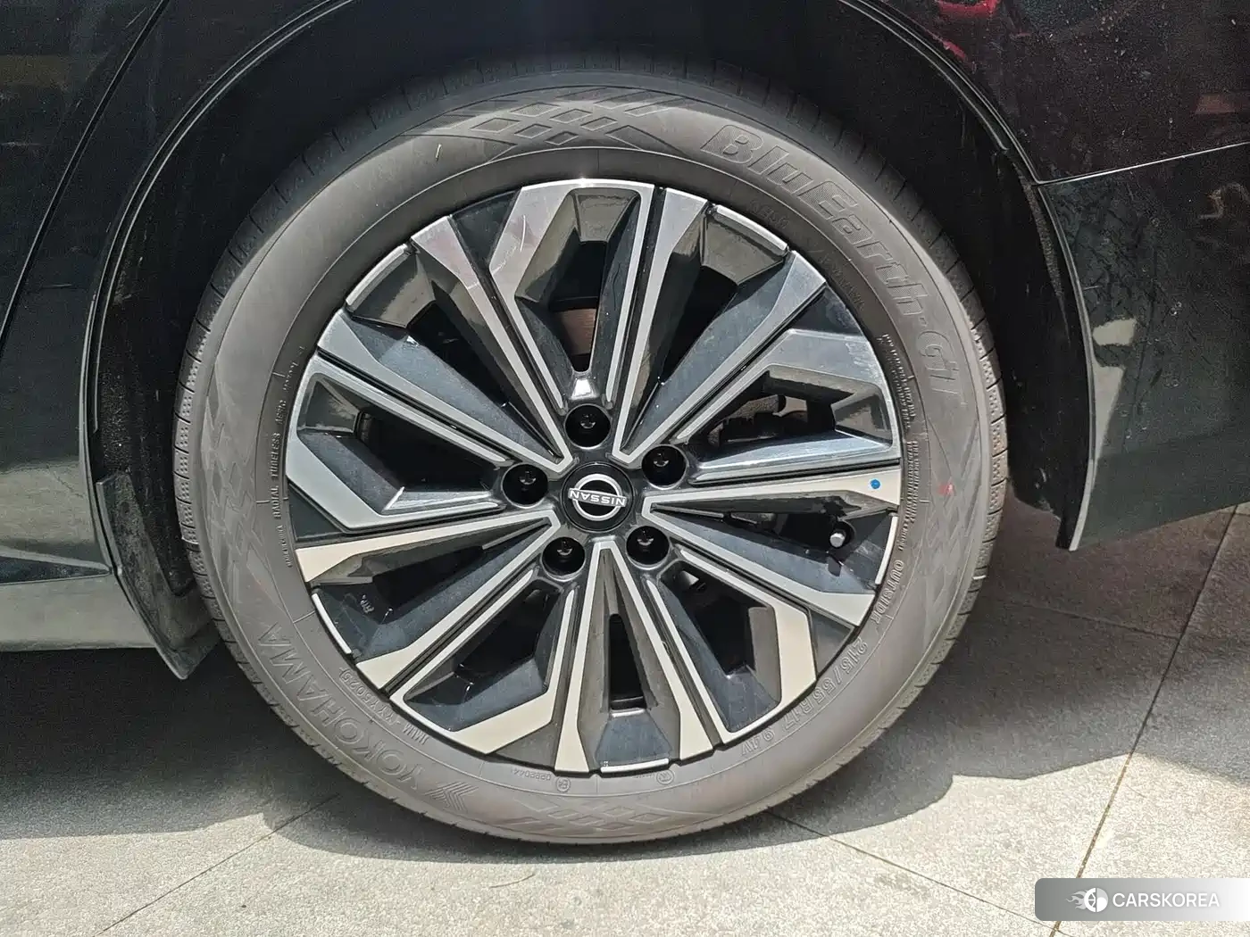 Nissan Altima id 4606938 из Китая 8