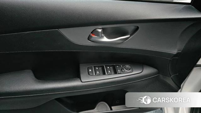 Kia Come New K3 id 4775808 из Кореи 8