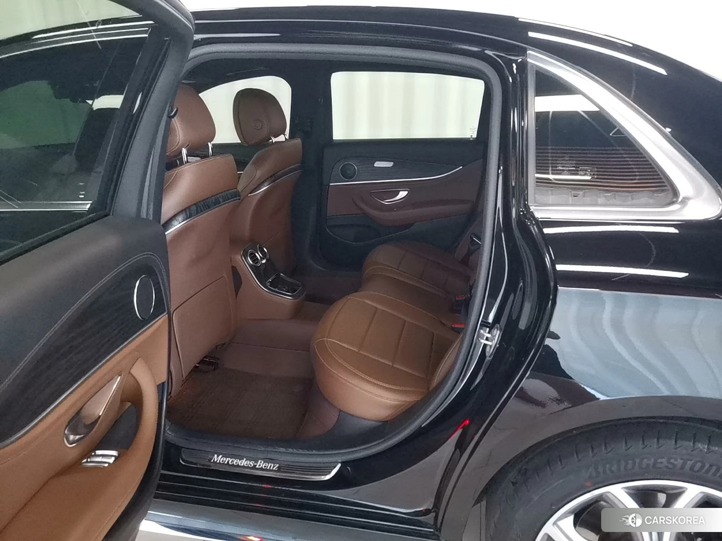 Mercedes-Benz E-Class id 4510839 из Китая 8