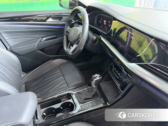 Volkswagen Passat id 4299692 из Китая 8