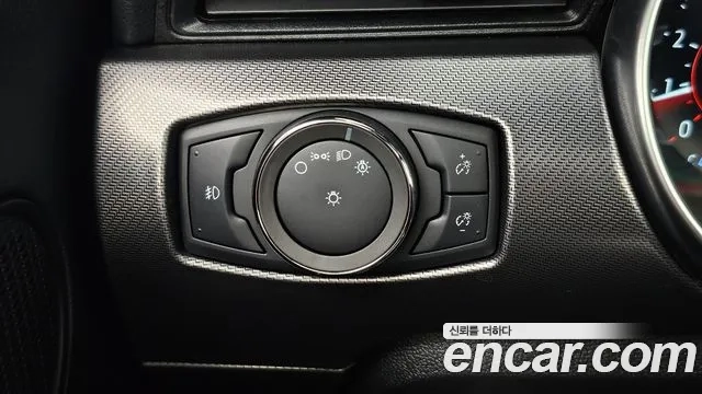 Ford Mustang id 2907118 из Кореи 8