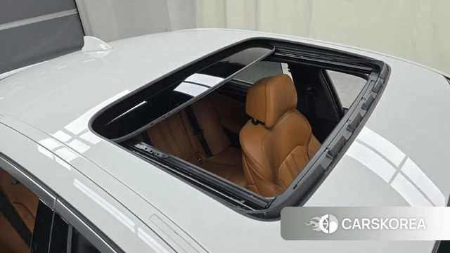 BMW 5 Series (G30) id 3806310 из Кореи 8