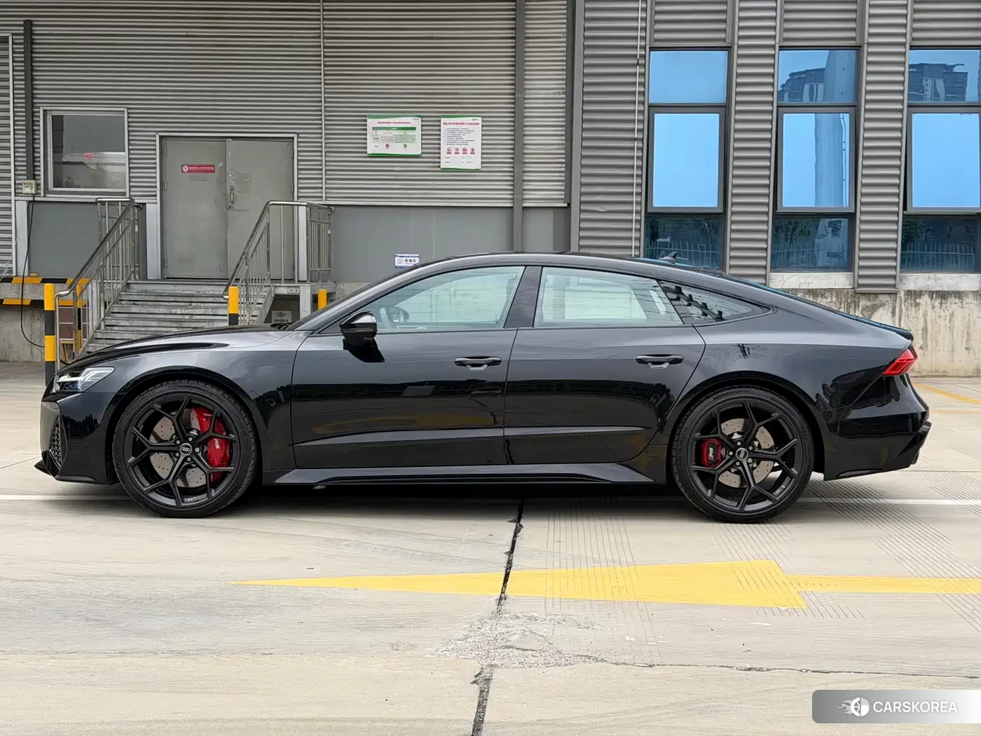 Audi RS 7 id 4576394 из Китая 8