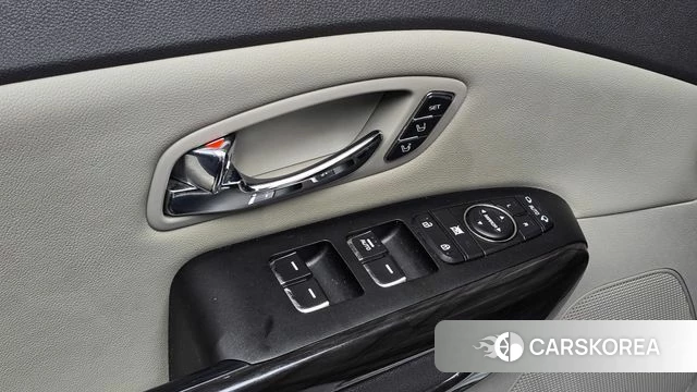 Kia All New Carnival id 4663000 из Кореи 8
