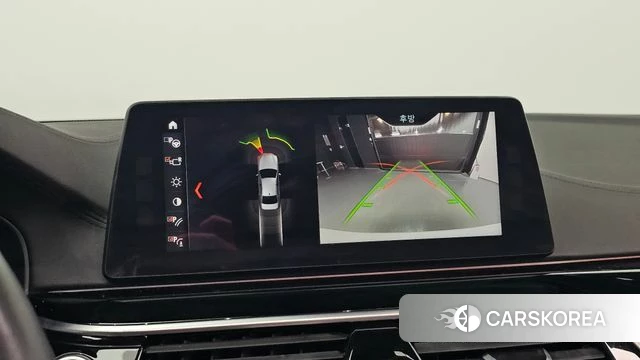 BMW 5 Series (G30) id 4596217 из Кореи 8