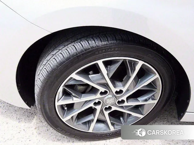 Hyundai The New Avante AD id 2991090 из Кореи 8