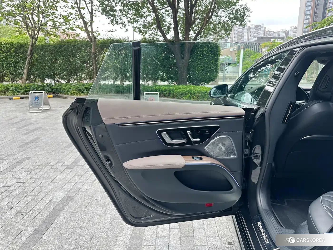 Mercedes-Benz EQS id 4554015 из Китая 8