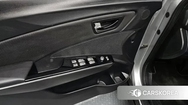 Ssangyong Tivoli Air id 2991313 из Кореи 8