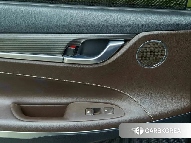 Hyundai Grandeur IG Hybrid id 4502861 из Кореи 8
