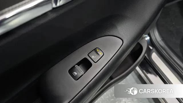 Hyundai The New Grandeur IG Hybrid id 3508155 из Кореи 8