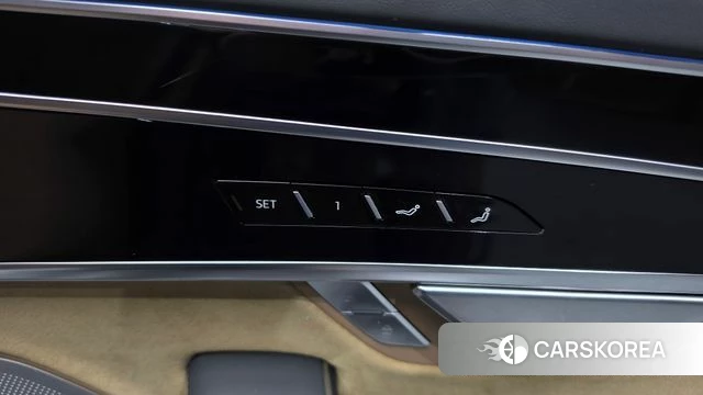 Audi A8 (D5) id 4793647 из Кореи 8