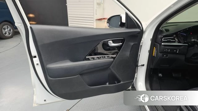 Kia The New Niro id 3936074 из Кореи 8