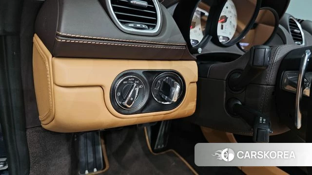 Porsche 718 Boxster id 4614475 из Кореи 8