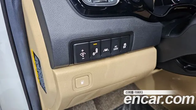 Kia The New Carnival id 2492435 из Кореи 8