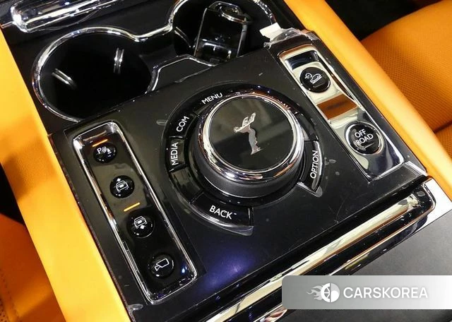 Rolls-Royce Cullinan id 3864667 из Кореи 8