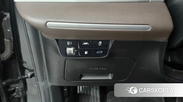 Hyundai The New Grandeur IG id 3936238 из Кореи 8