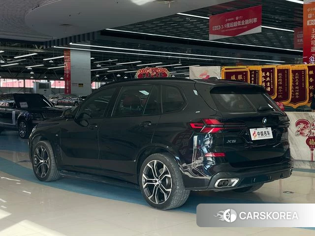 BMW X5 id 3908383 из Китая 8