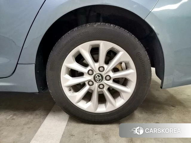 Toyota Corolla id 4279317 из Китая 8