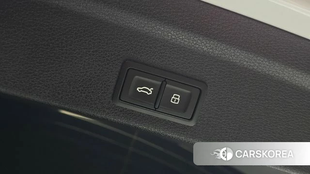 Audi Q3 (F3) id 4935357 из Кореи 8